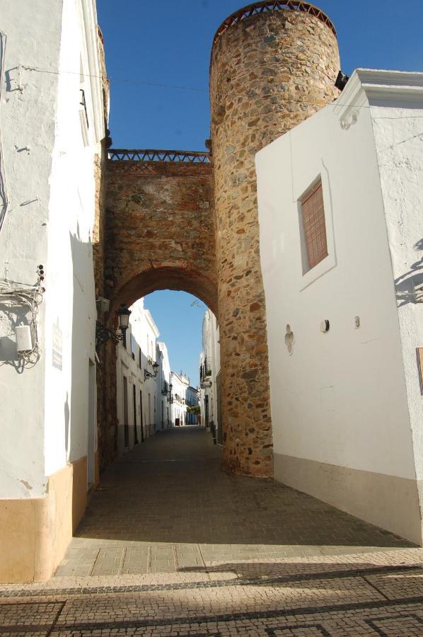 Entretorres Apartamento Turistico Olivenza Exterior foto